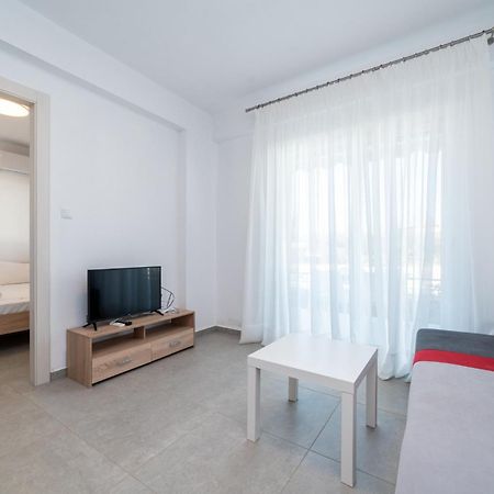 Danai Residential Complex Офринио Экстерьер фото