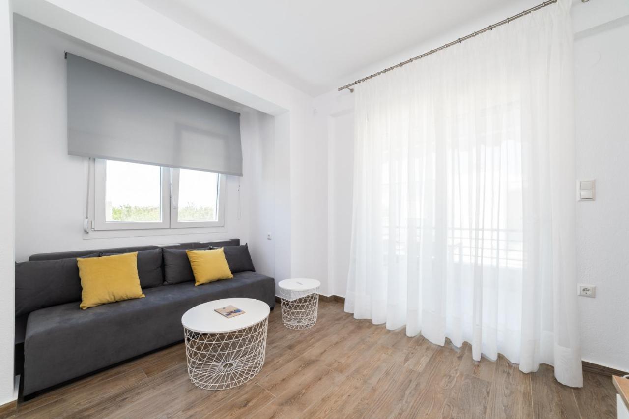 Danai Residential Complex Офринио Экстерьер фото